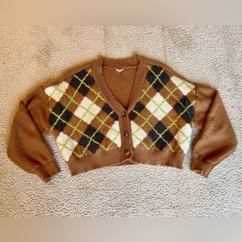 Cropped Argyle Cardigan Sweater